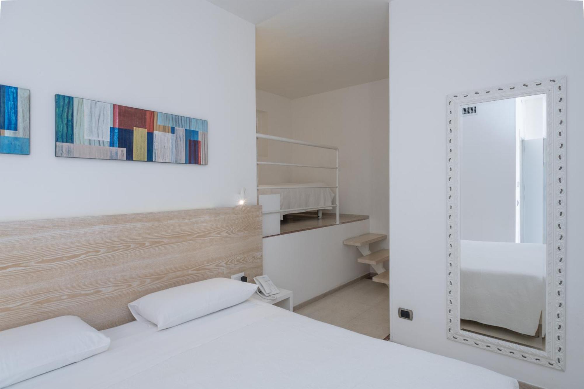 Hotel Albania Otranto Bagian luar foto