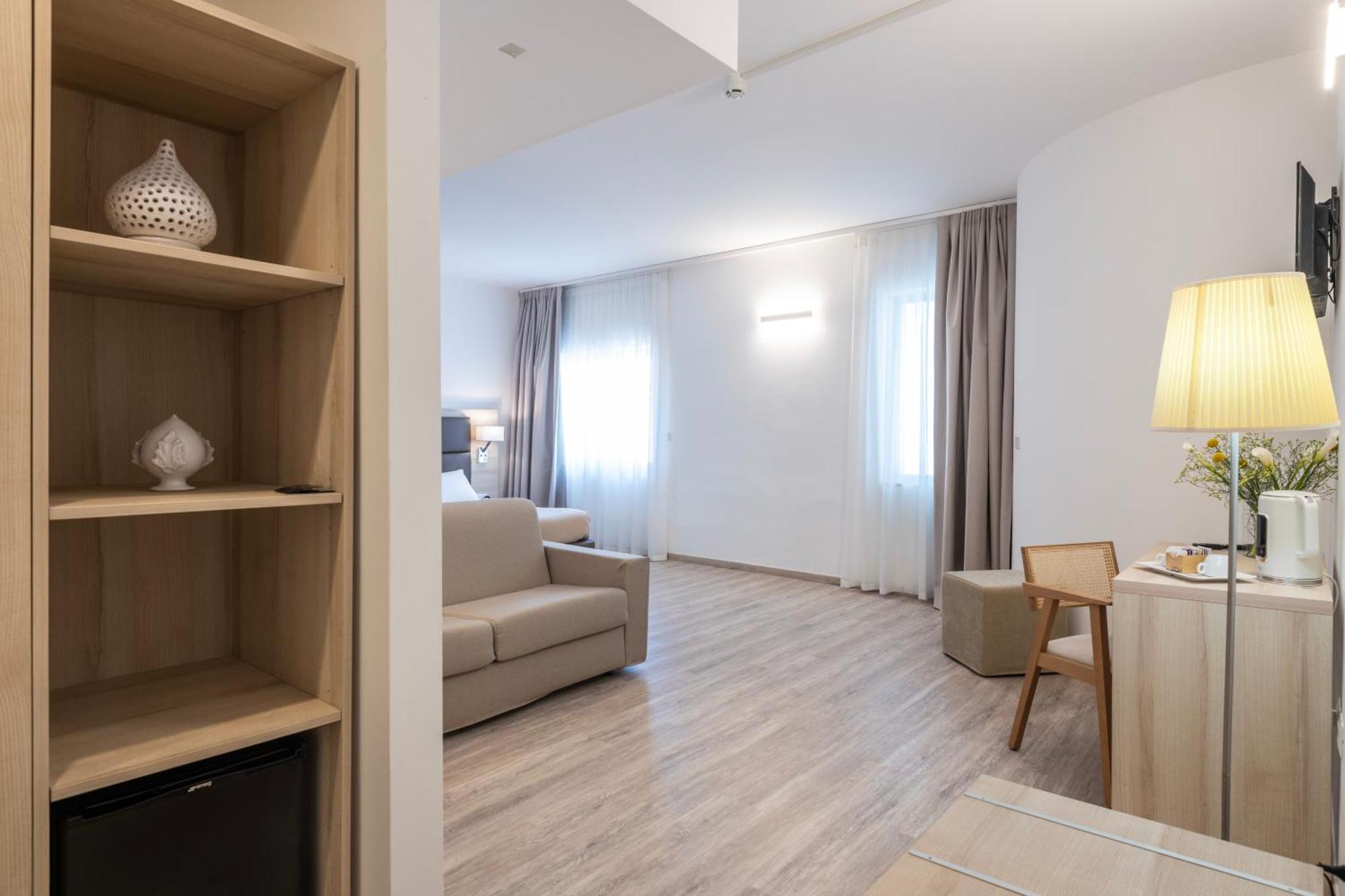 Hotel Albania Otranto Bagian luar foto
