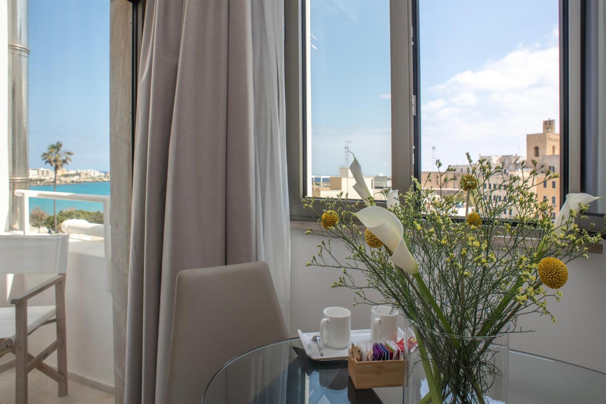 Hotel Albania Otranto Bagian luar foto
