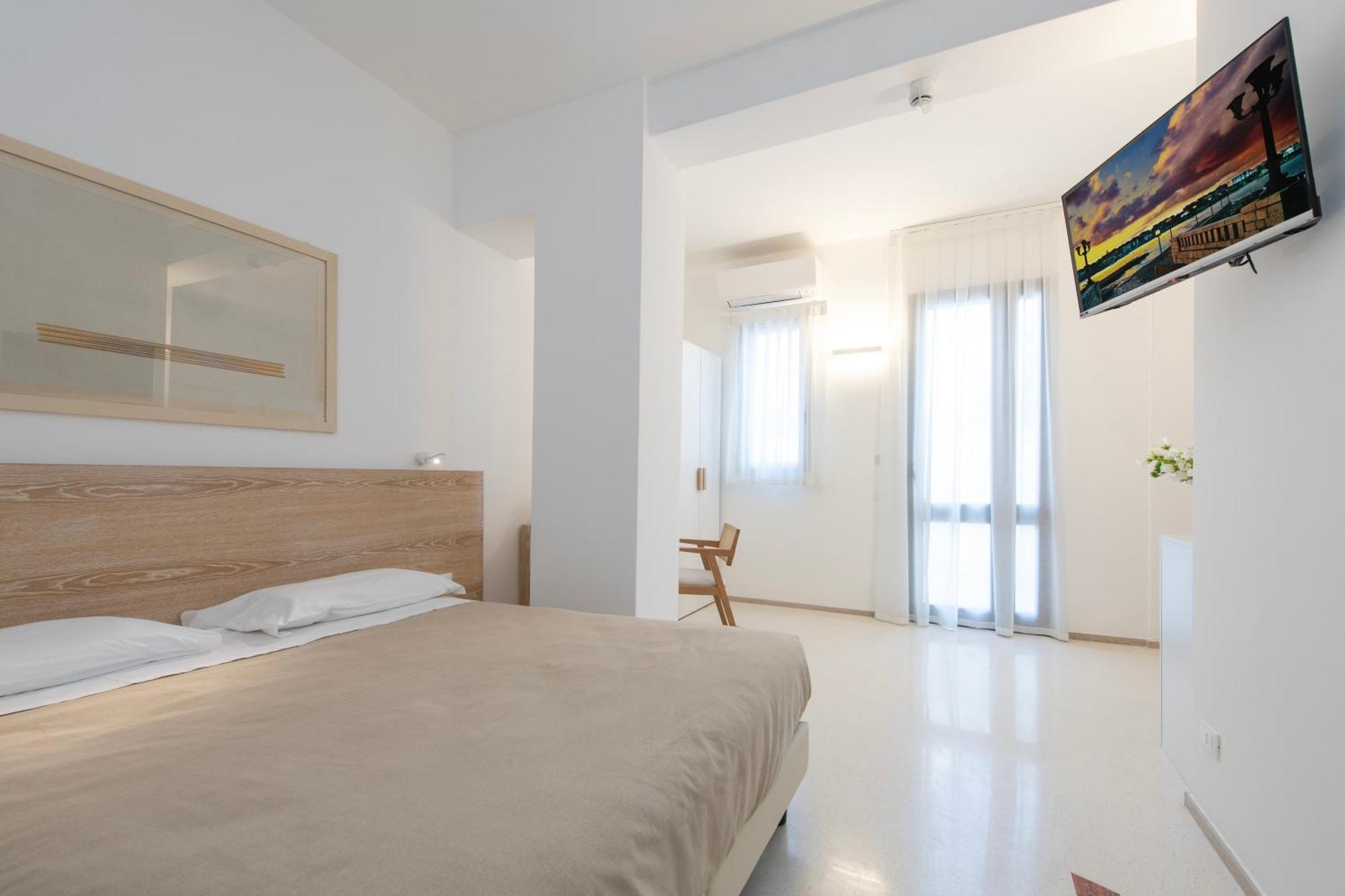 Hotel Albania Otranto Bagian luar foto