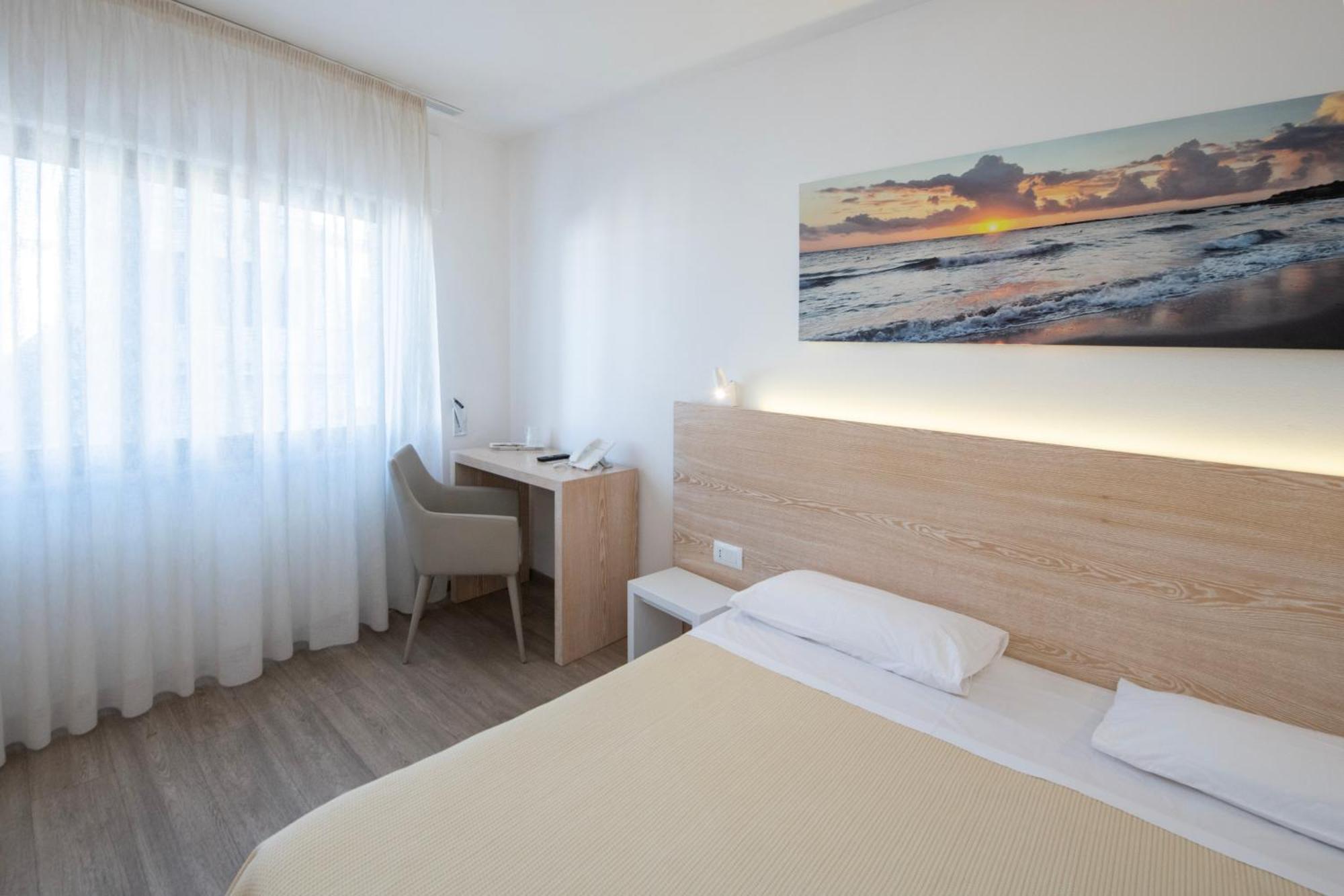 Hotel Albania Otranto Bagian luar foto